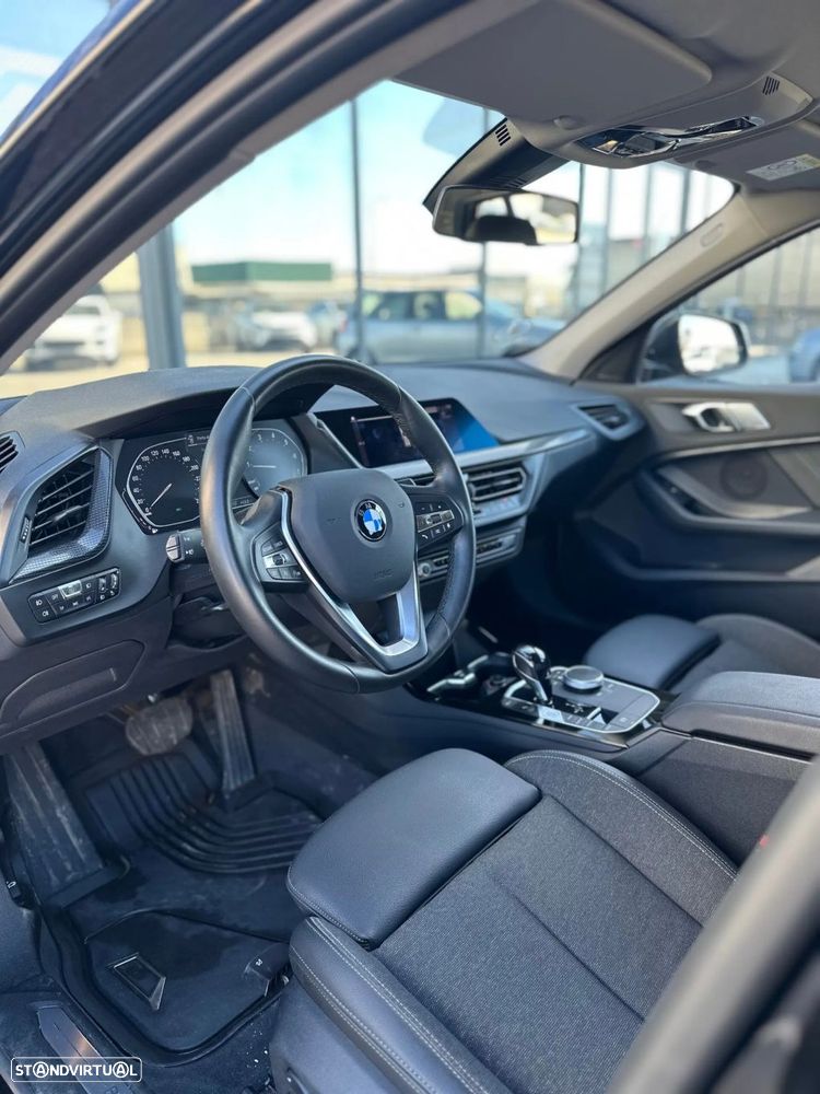 BMW 118 i Aut. Sport Line - 9