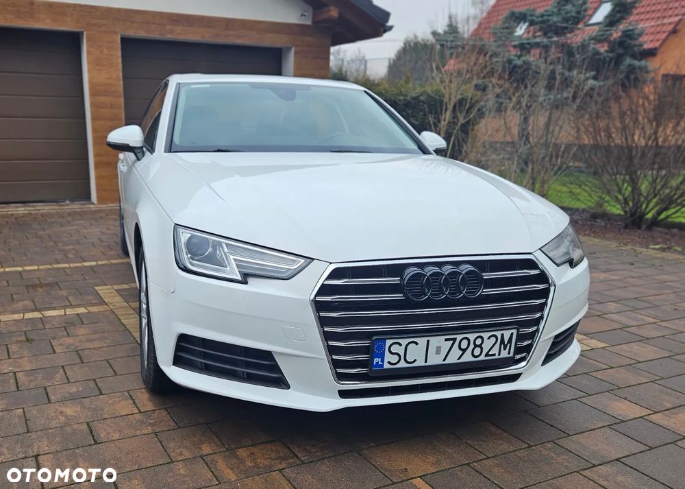 Audi A4 Limousine 2.0 TFSI ultra S tronic design - 4