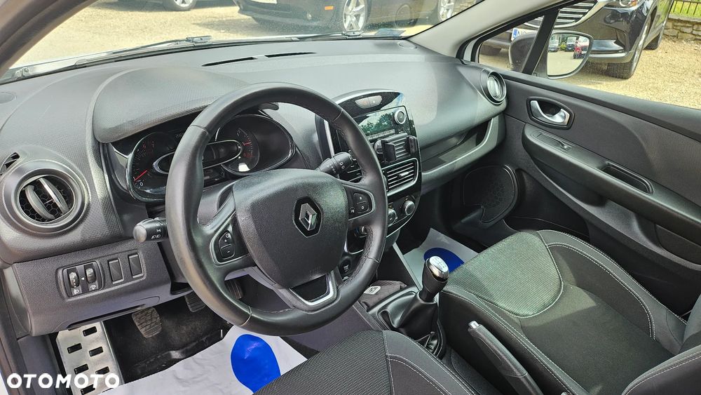 Renault Clio 1.2 16V Alize - 23