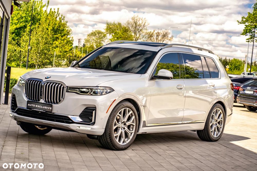 BMW X7 xDrive40i - 27