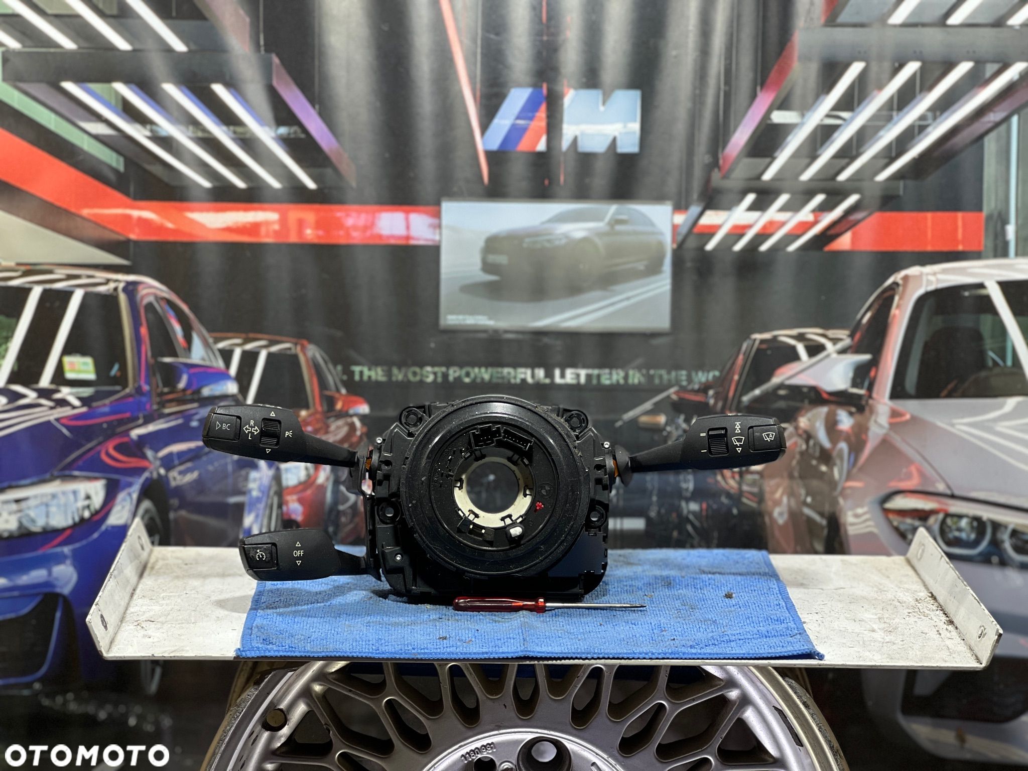 BMW E82 E88 E90 E92 E93  MANETKI TAŚMA PAJĄK PRZEŁĄCZNIK ZESPOLONY TEMPOMAT 9123041 - 1
