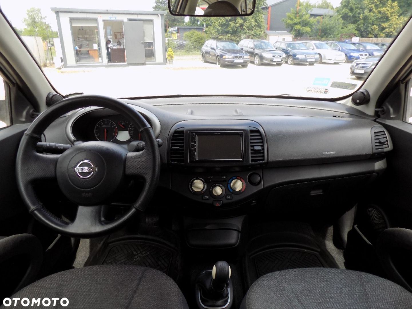 Nissan Micra - 5