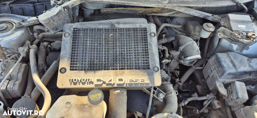 Piese Toyota Rav4 motor 2.0 benzina 4×4 - 6