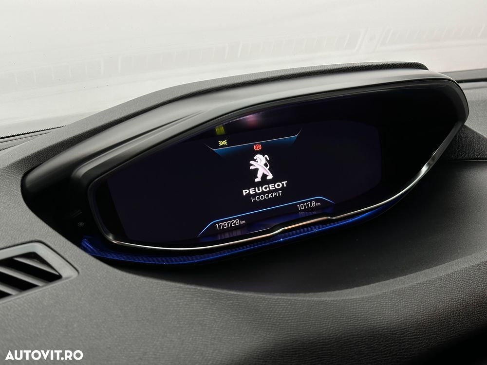 Peugeot 3008 1.5 BlueHDI 130 S&S BVM6 Active Pack - 29