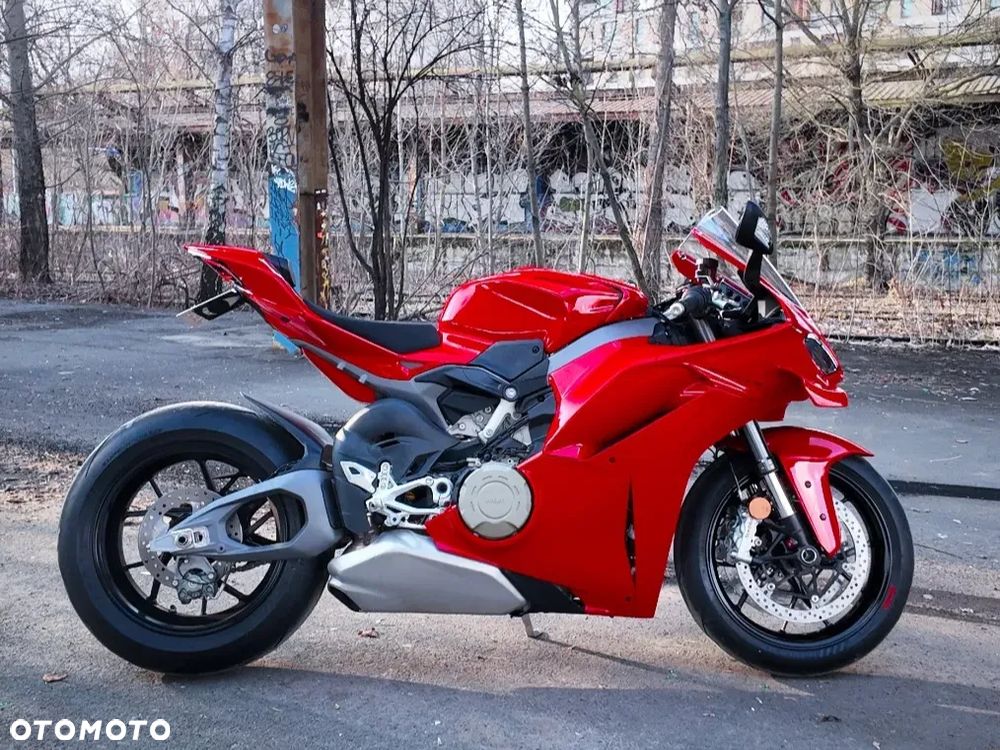 Ducati Panigale V4 - 1