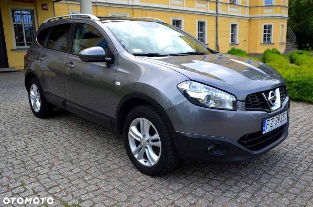 Nissan Qashqai+2 - 2