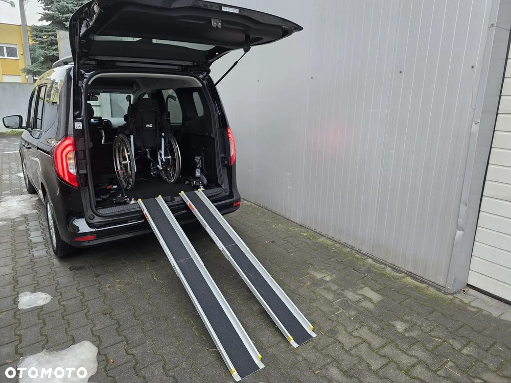 Mercedes-Benz Klasa T 180 d Progressive - 5