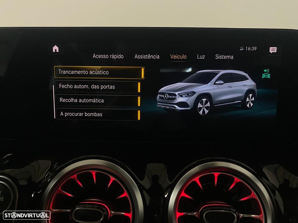 Mercedes-Benz GLA 250 e AMG Line - 32