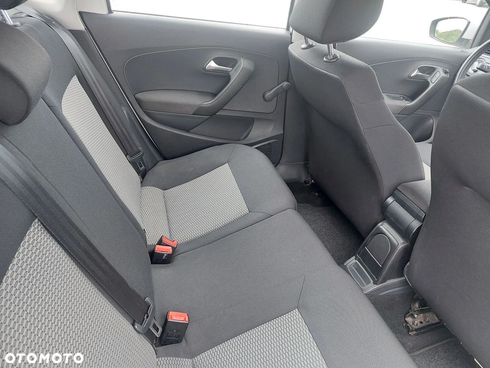 Volkswagen Polo 1.2 TDI Blue Motion - 11