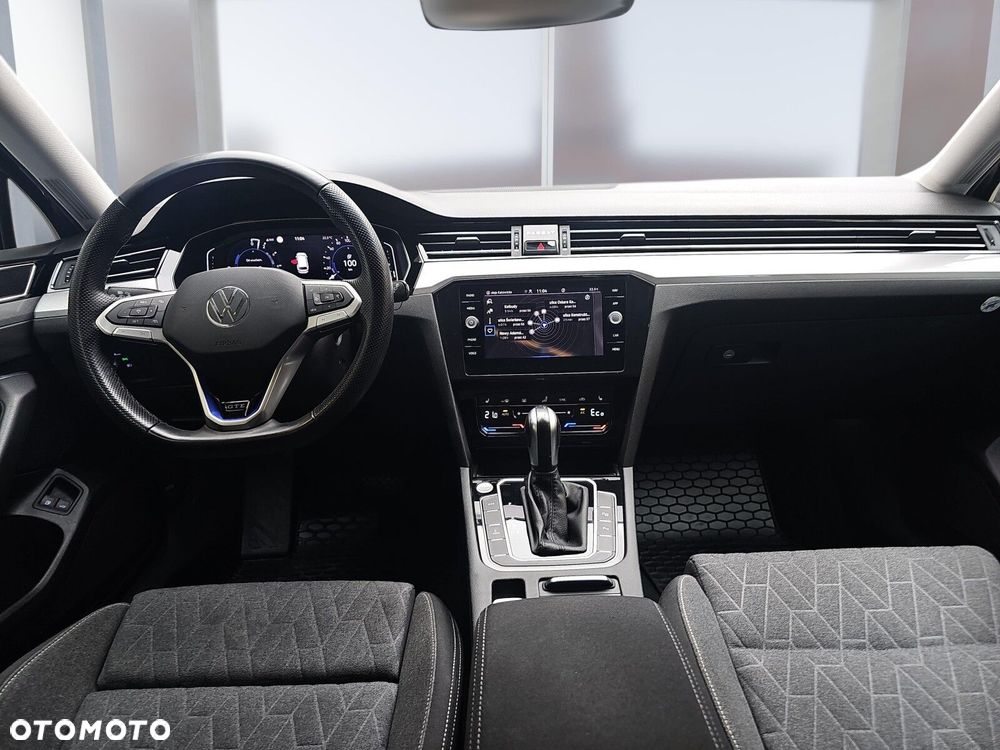 Volkswagen Passat Variant 1.4 TSI Plug-In Hybrid GTE DSG - 8