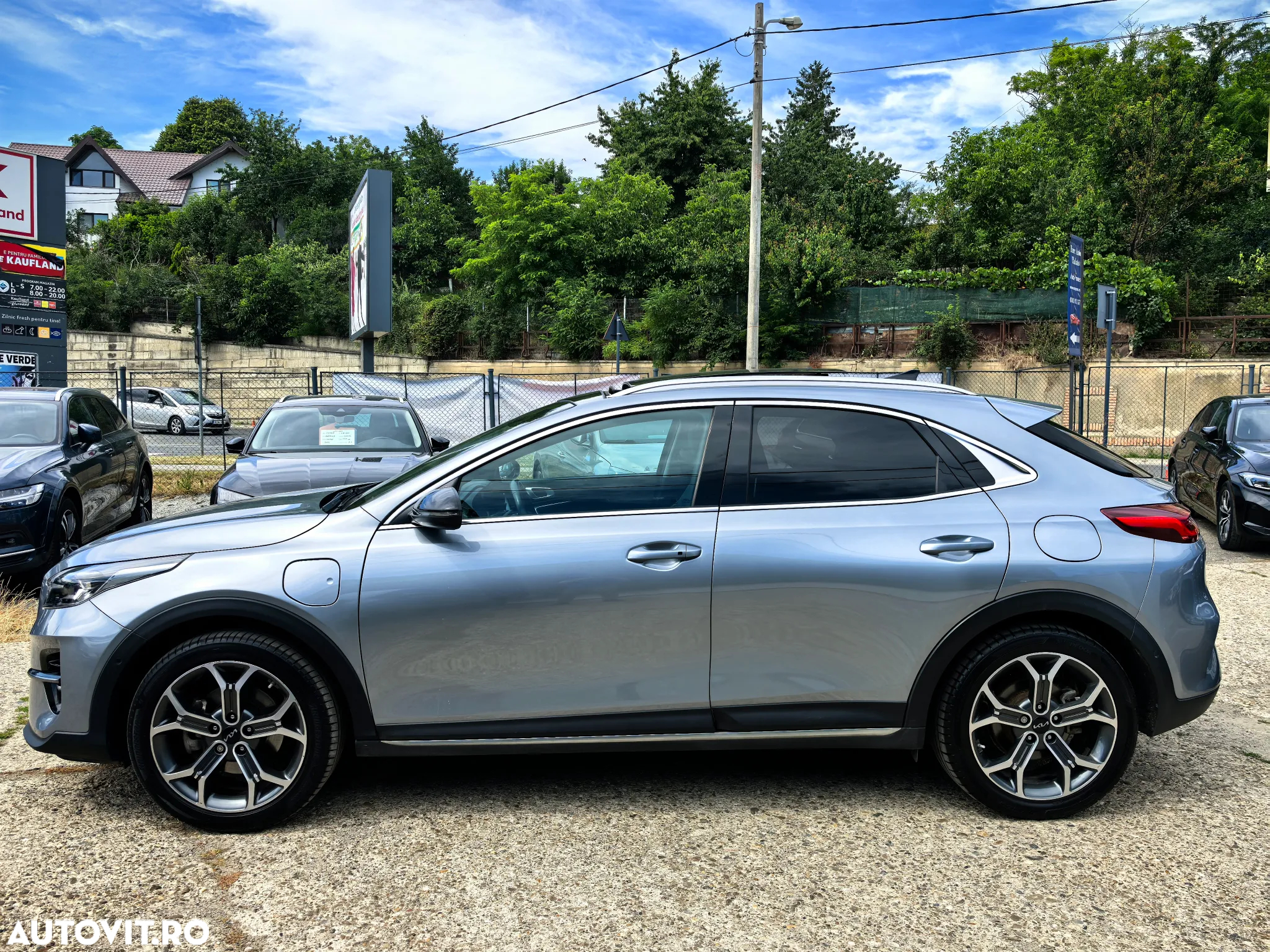 Kia XCeed 1.6 GDI 6DCT PHEV Vision - 12