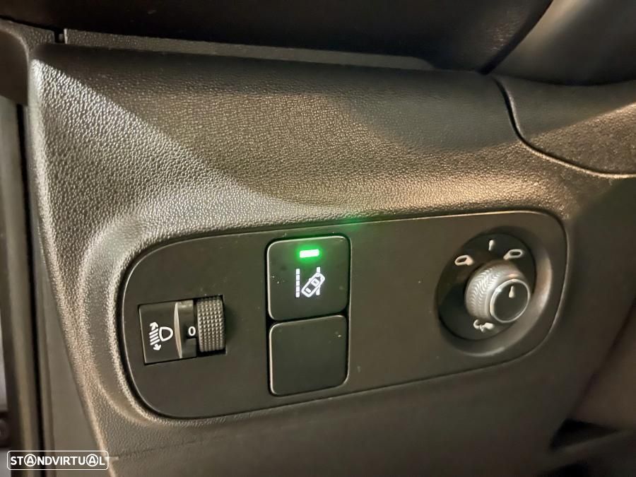 Citroën C3 1.2 PureTech Feel Pack - 13