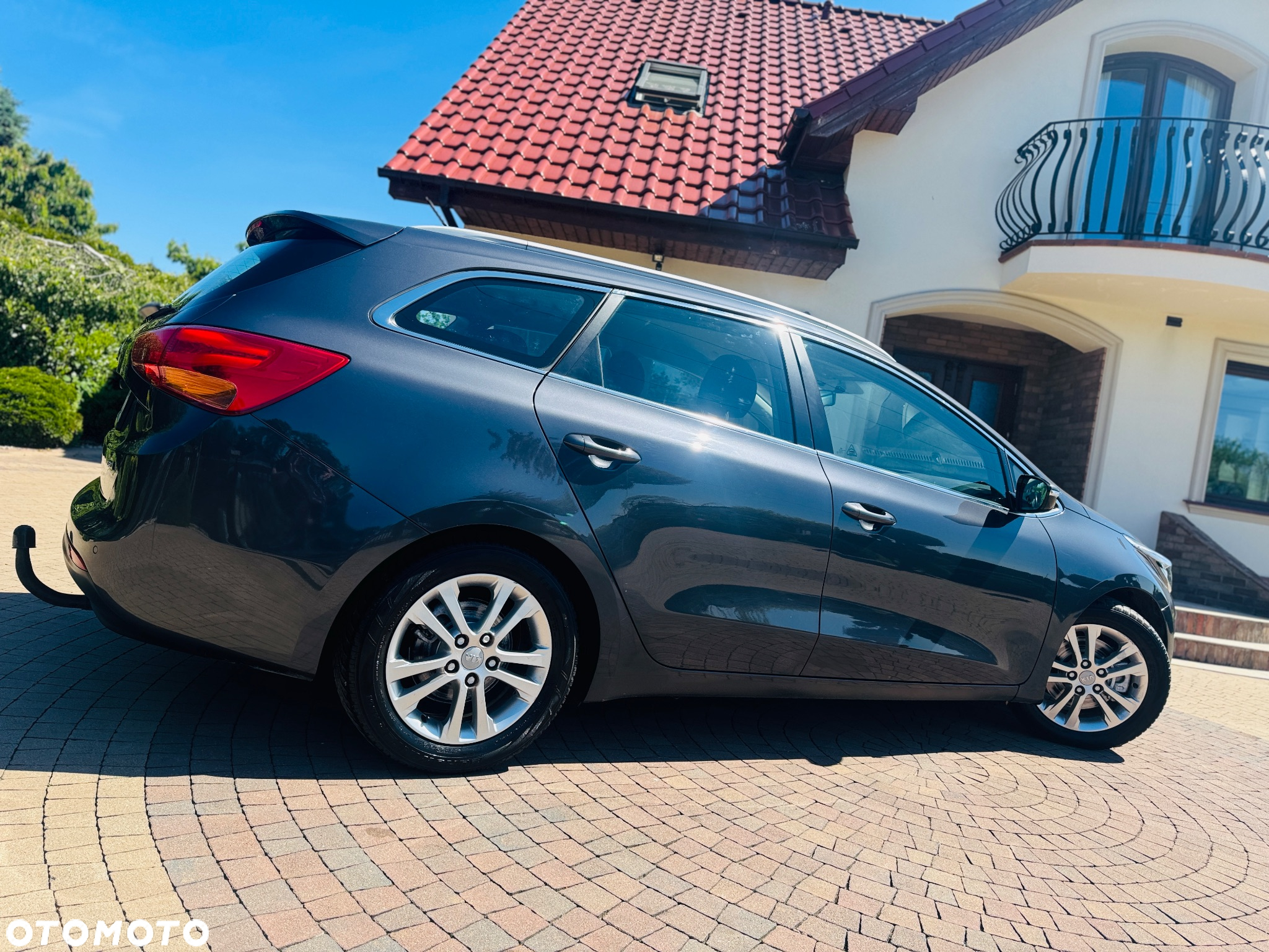 Kia Ceed 1.6 CRDi 128 ISG SW Fifa World Cup Edition - 24