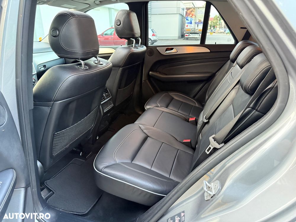 Mercedes-Benz ML 350 BlueTEC 4MATIC 7G-TRONIC - 7