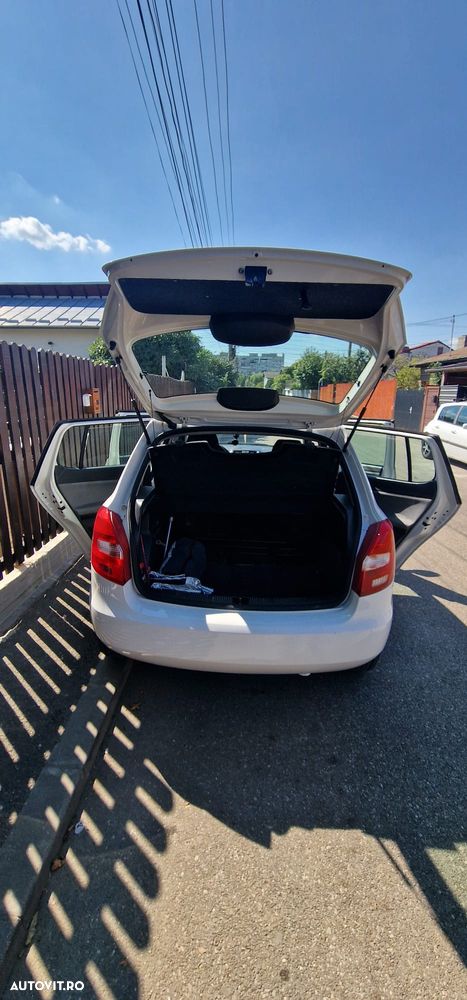 Skoda Fabia 1.2 HTP Classic - 10