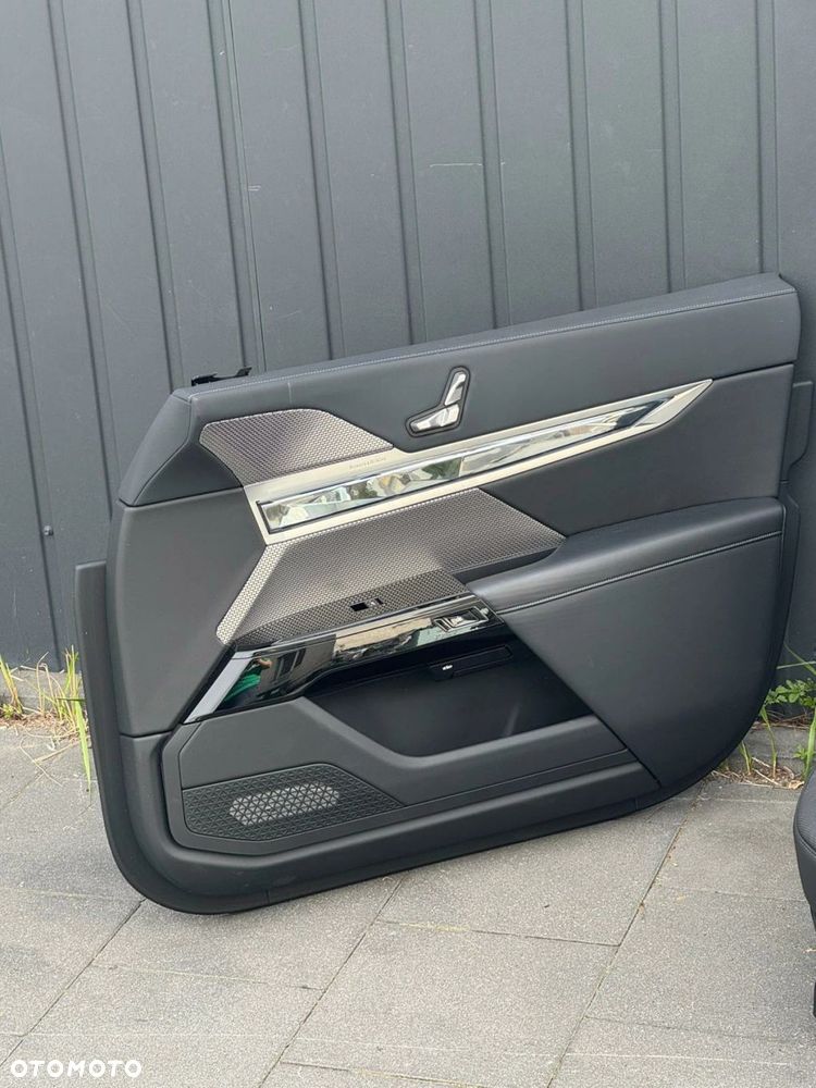 FOTELE TAPICERKA BMW 7 G70 INDIVIDUAL CZARNE MASAŻ WENTYLACJA GRZANE - 13
