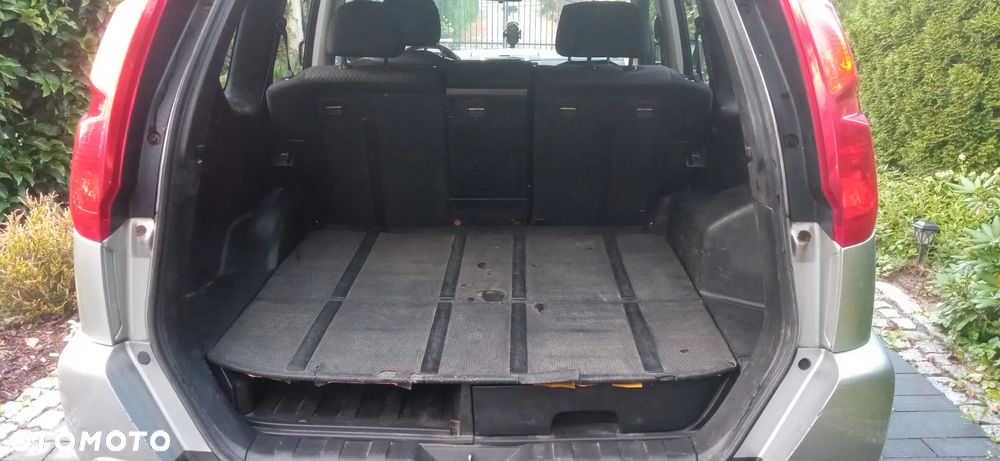 Nissan X-Trail 2.0 dCi SE - 6