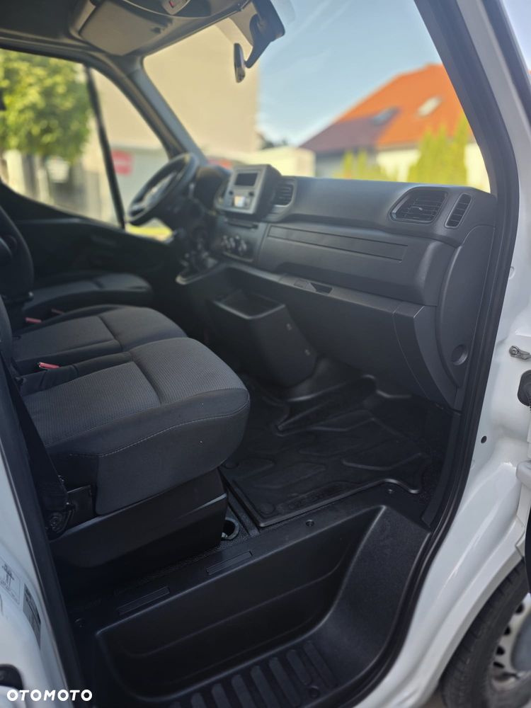 Renault Master - 10
