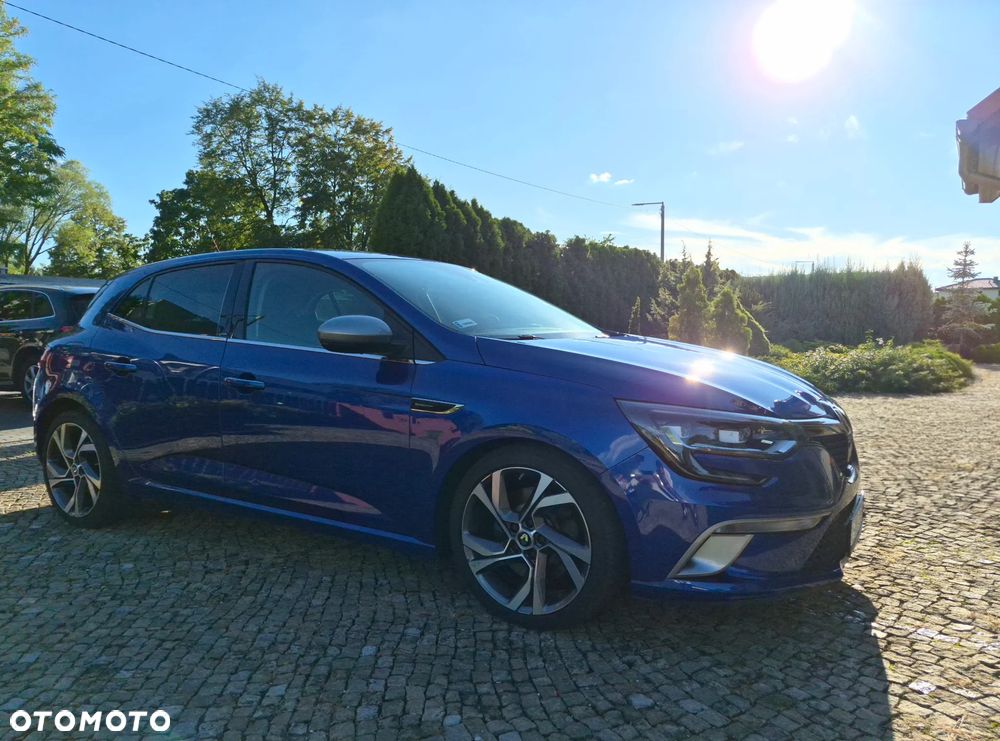 Renault Megane 1.6 TCe GT EDC - 6