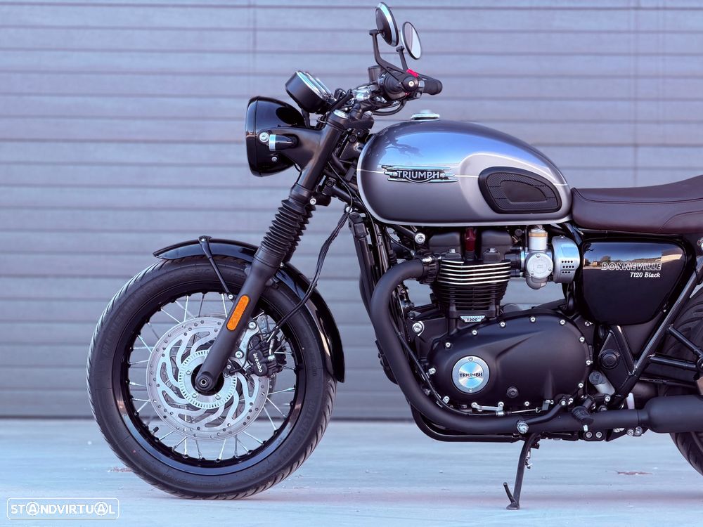Triumph Bonneville t120 Black - 18