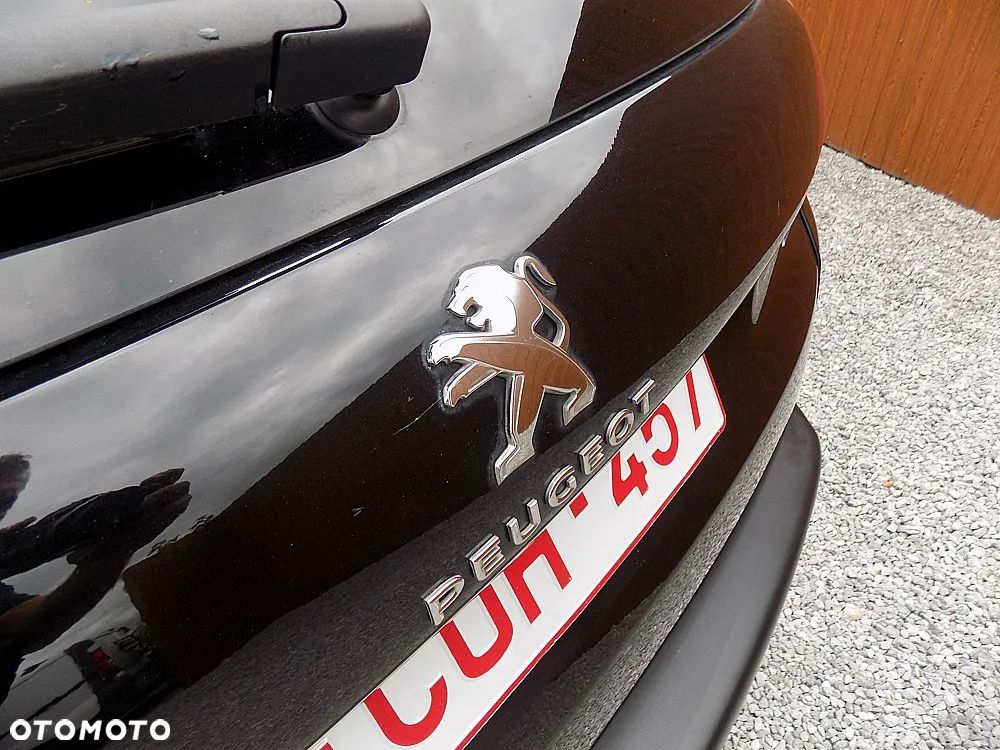 Peugeot 2008 PureTech 82 Style - 27
