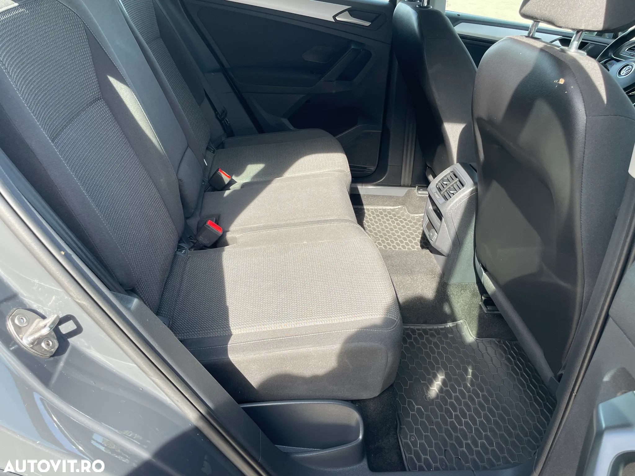 Volkswagen Tiguan 1.5 TSI ACT DSG Trendline - 12