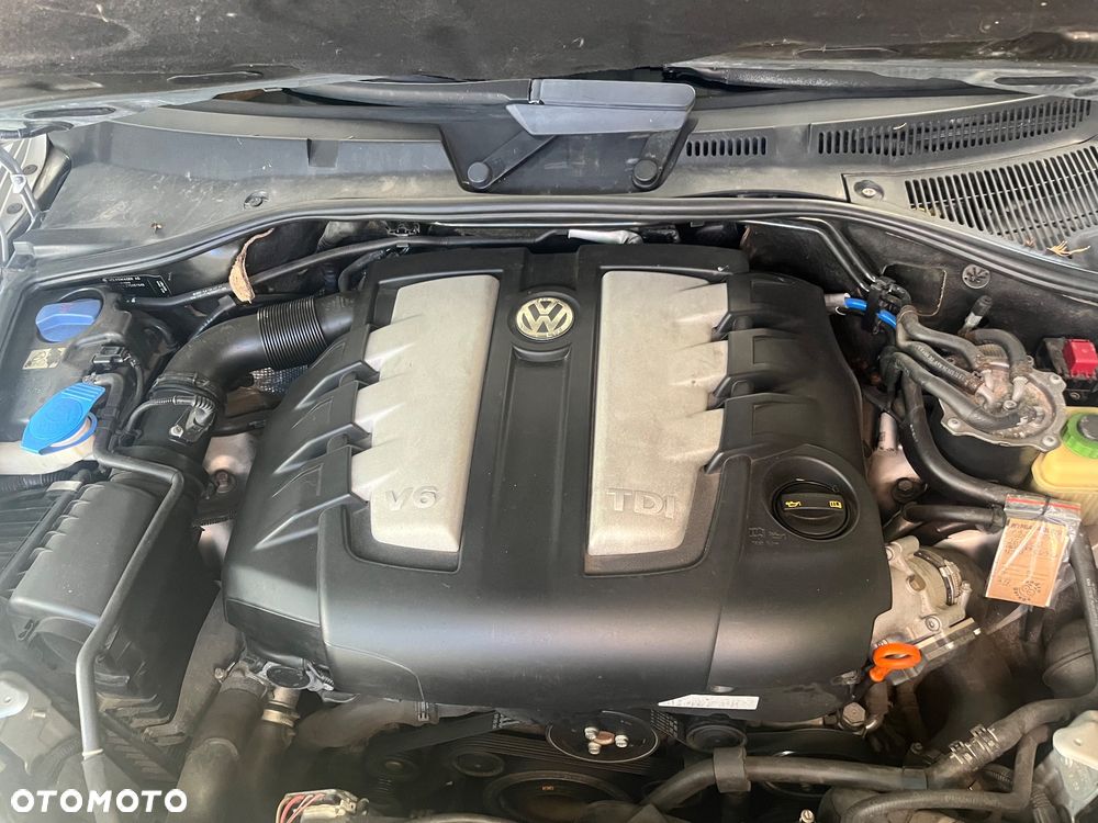 Volkswagen Touareg 3.0 V6 TDI DPF Automatik Individual - 28