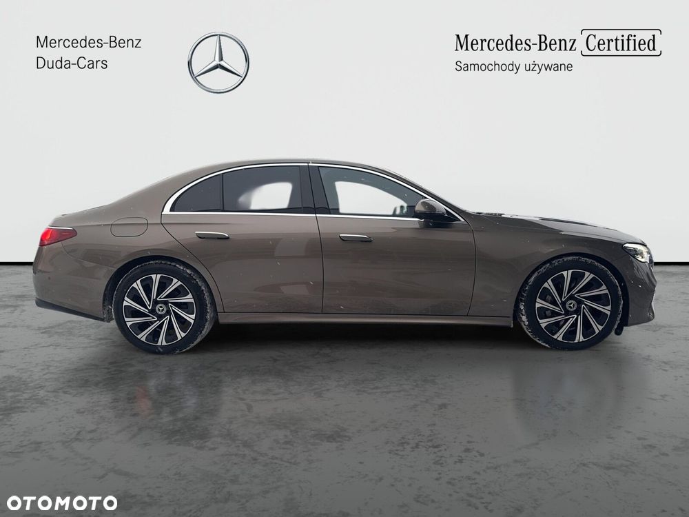 Mercedes-Benz Klasa E - 6
