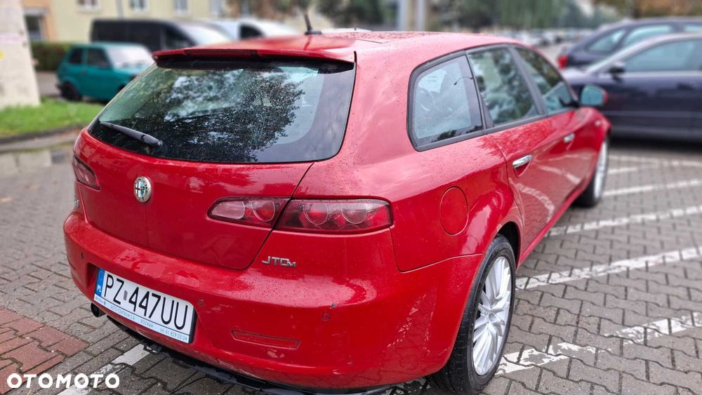 Alfa Romeo 159 2009 photo 5