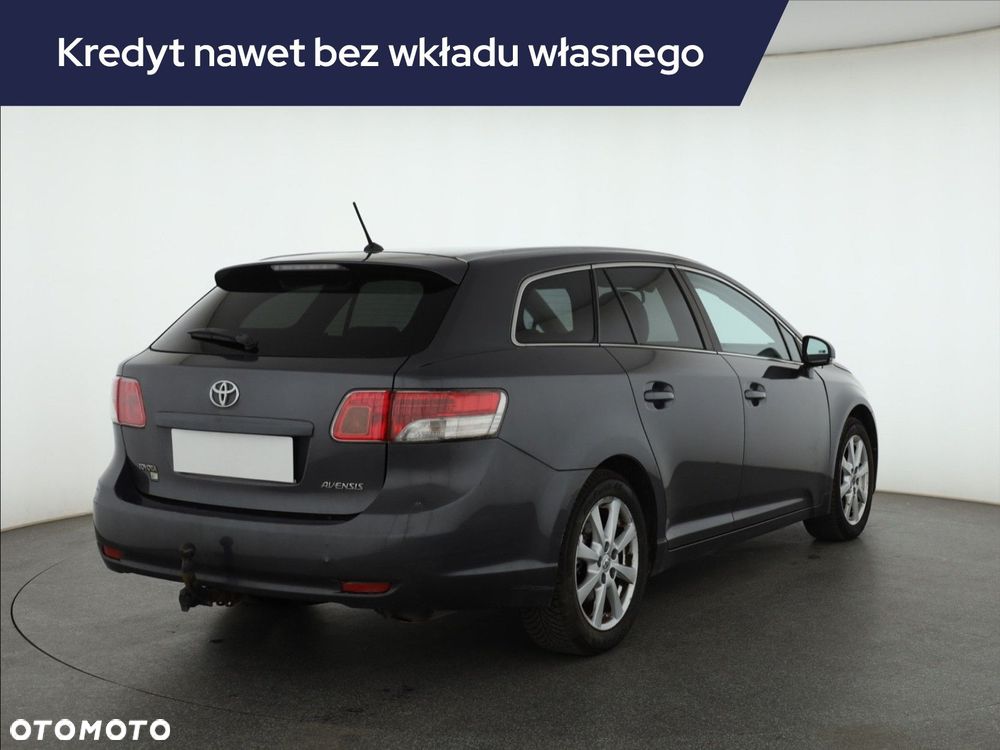 Toyota Avensis - 7