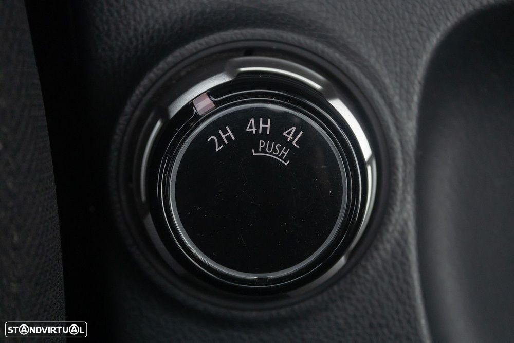 Mitsubishi L200 2.3 DI-D Space Cab Campera 4WD - 12