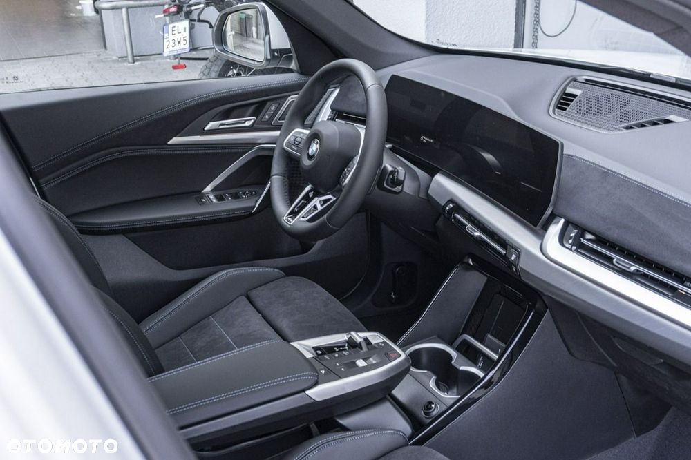 BMW X1 - 26