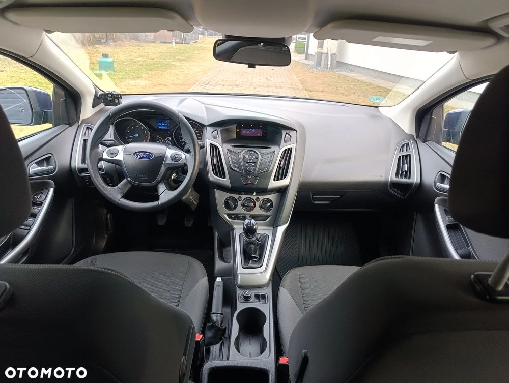 Ford Focus 1.6 TI-VCT Ambiente - 17