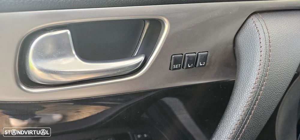 Infiniti QX70 3.7 AWD Aut. S Design - 14