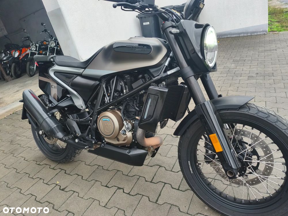 Husqvarna 701 - 3