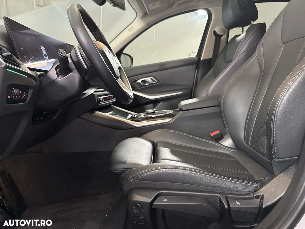 BMW Seria 3 320d xDrive Sport-Aut. Luxury Line - 26