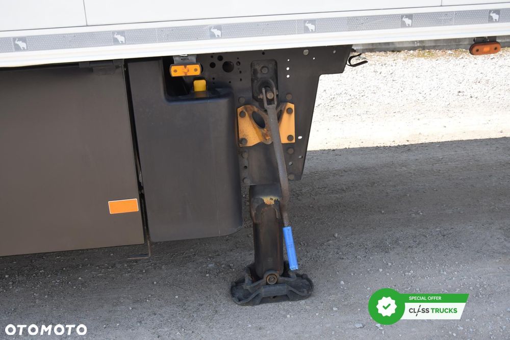 Schmitz Cargobull SKO FP 60 ThermoKing SLXi 300 - 11
