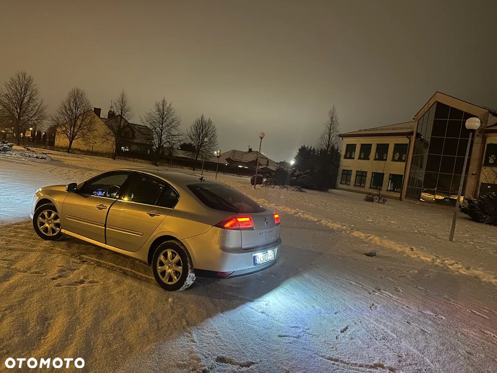 Renault Laguna 2.0 Tech Run - 11