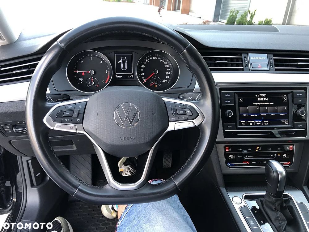 Volkswagen Passat 2.0 TDI EVO Business DSG - 23