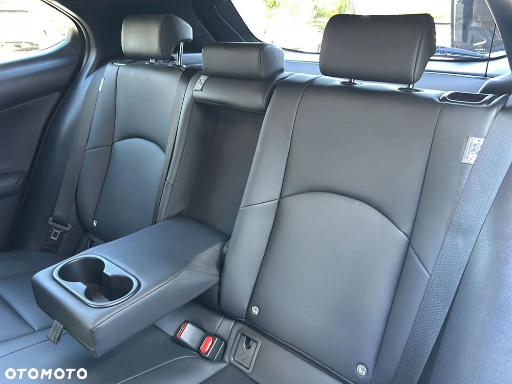 Lexus UX 200 GPF F Impression 2WD - 19