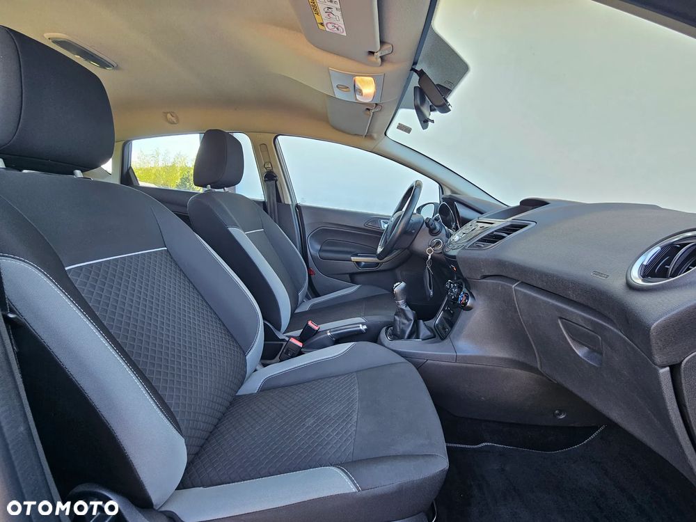Ford Fiesta - 7