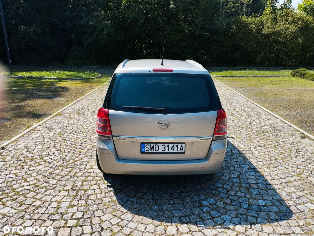 Opel Zafira 1.6 Innovation - 16