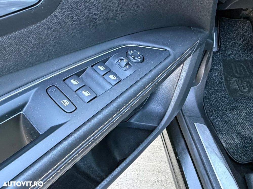 Peugeot 5008 2.0 BlueHDI s&s EAT8 GT - 23