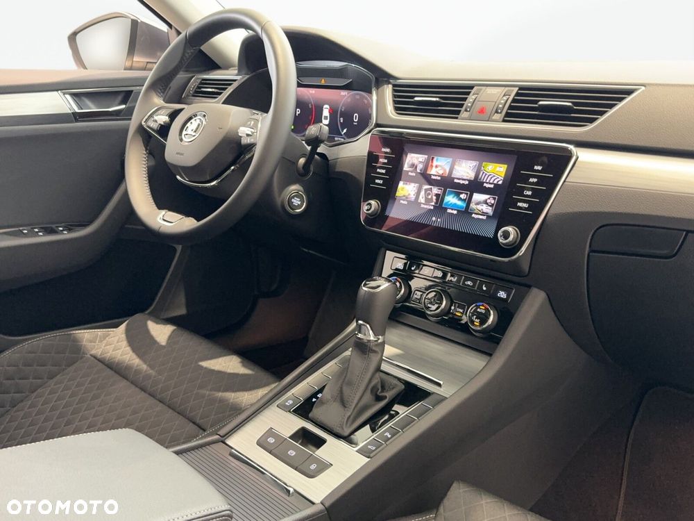 Skoda Superb 1.5 TSI Ambition DSG - 20
