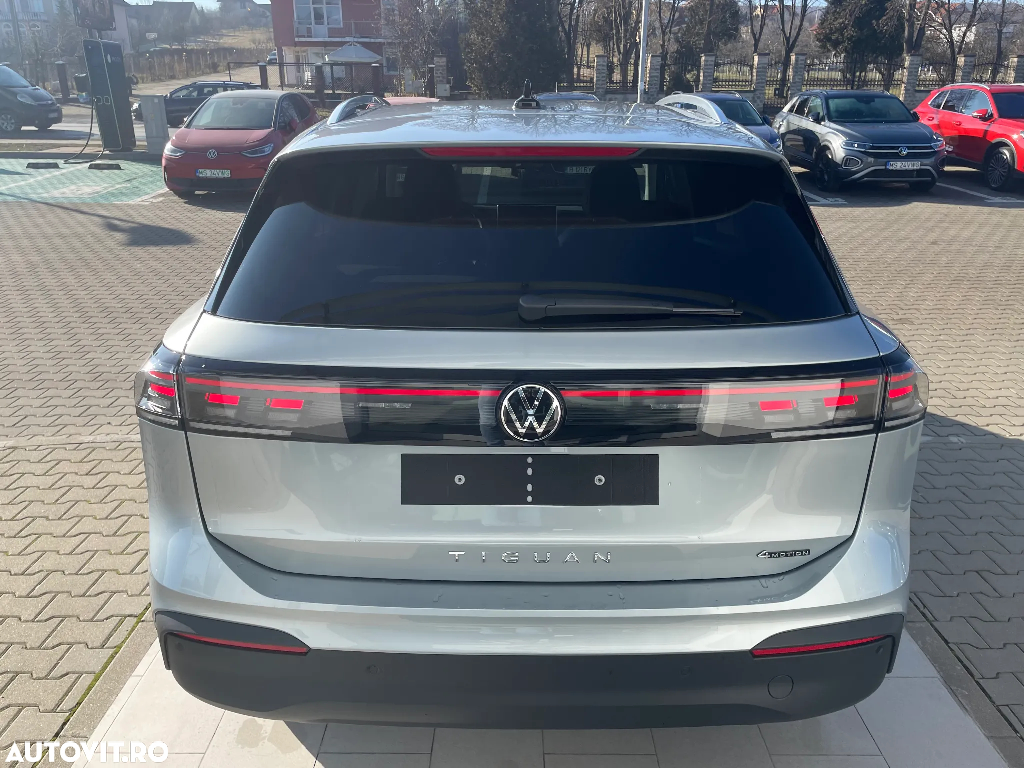 Volkswagen Tiguan 2.0 TDI DSG 4Motion Life - 3