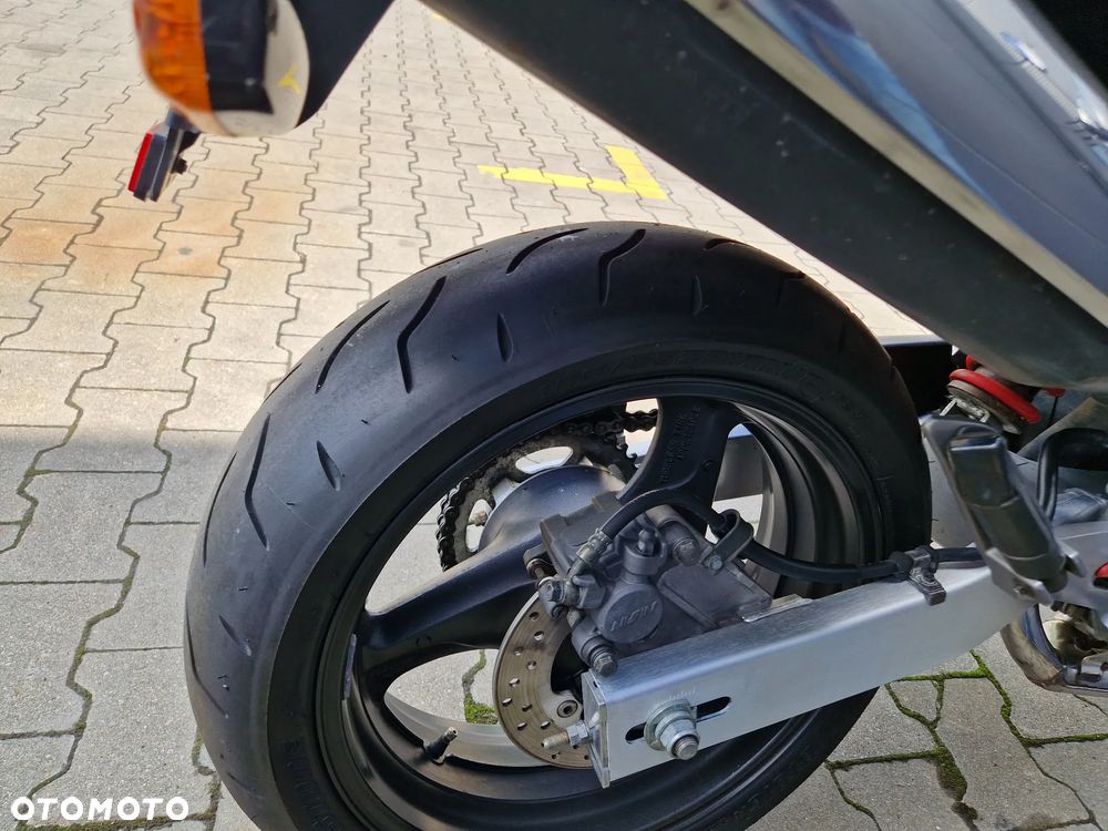 Honda Hornet - 17