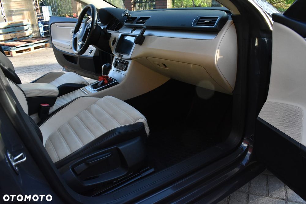 Volkswagen CC - 22