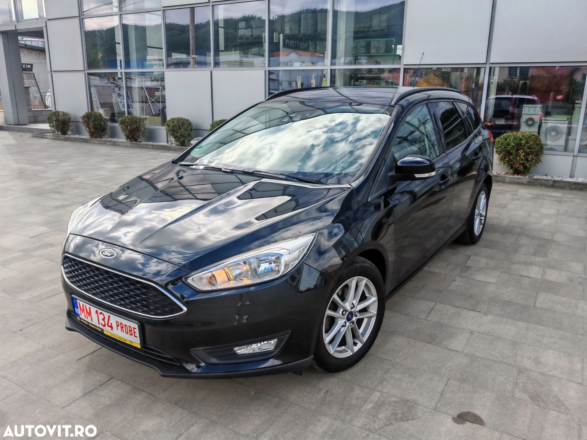Ford Focus 1.5 TDCi DPF Start-Stopp-System Business - 1