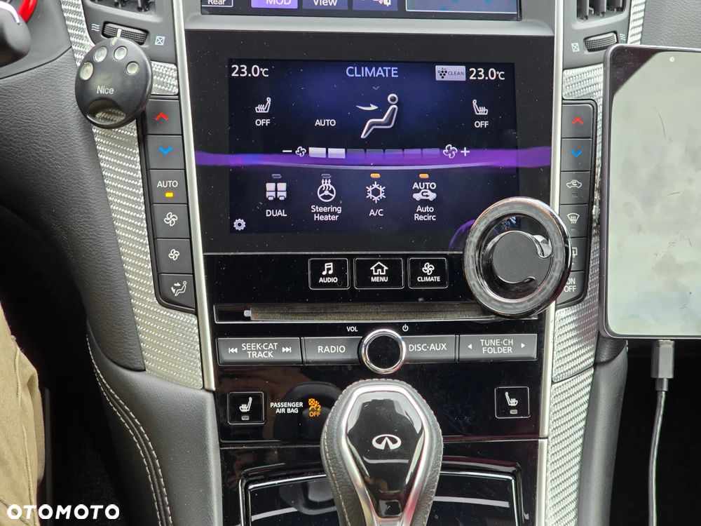 Infiniti Q60 - 22