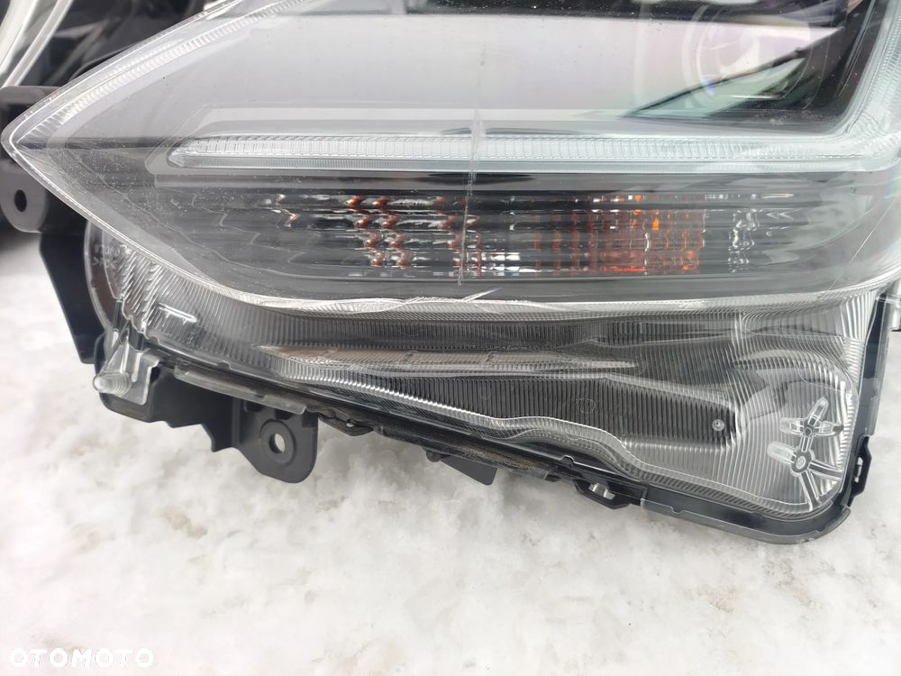 SUZUKI SWIFT MK9 2024 - lampa przód przednia lewa ful LED - 2